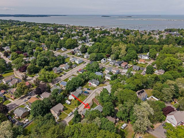 5 Margerie St, Plymouth, MA 02360