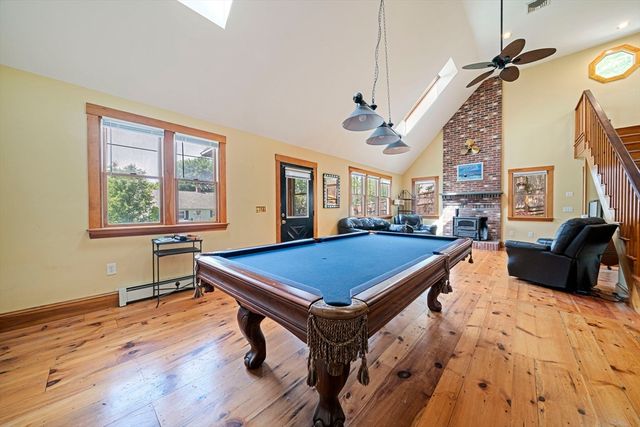 5 Margerie St, Plymouth, MA 02360