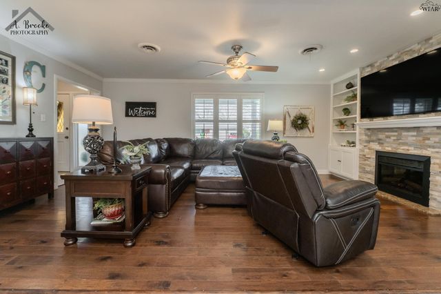 4409 CASTON LANE, Wichita Falls, TX 76302