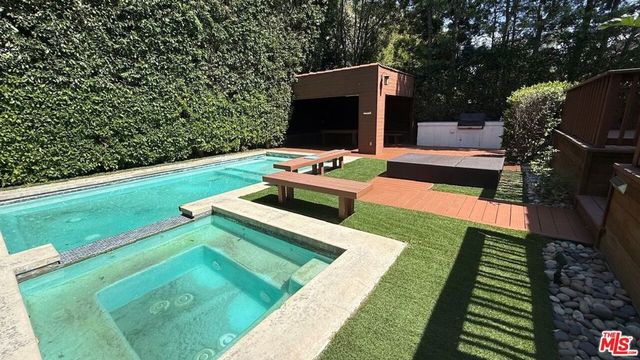 118 N La Peer Drive, Los Angeles, CA 90048