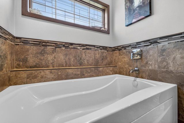 111 Savannah Circle, Barneveld, WI 53507