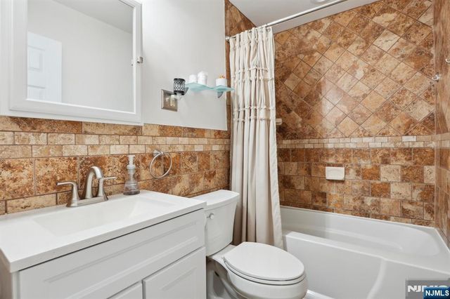 2645 Juliat Place, Union, NJ 07083