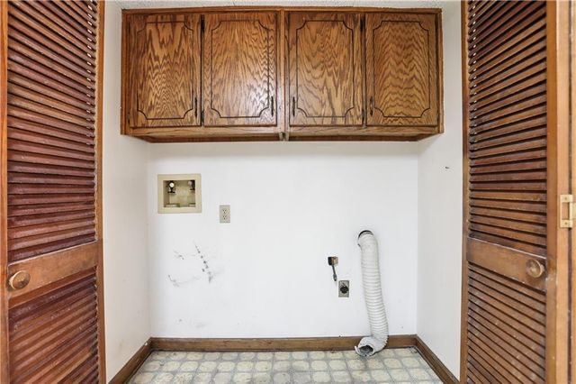 265 Merrydale Drive, Fayetteville, GA 30215