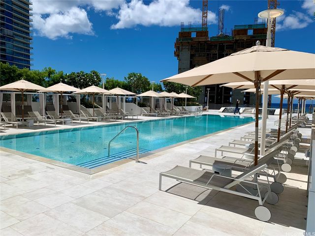 1000 Auahi Street 1807, Honolulu, HI 96814
