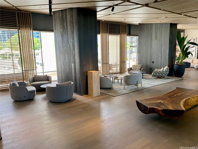 1000 Auahi Street 1807, Honolulu, HI 96814
