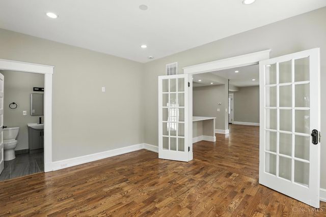 4131 Thirty Second Avenue, Cincinnati, OH 45209