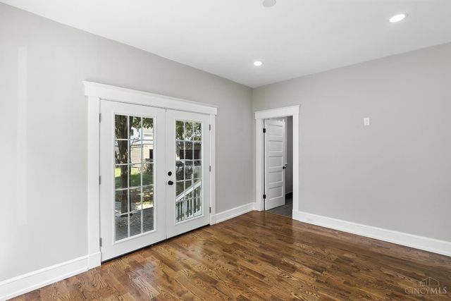 4131 Thirty Second Avenue, Cincinnati, OH 45209