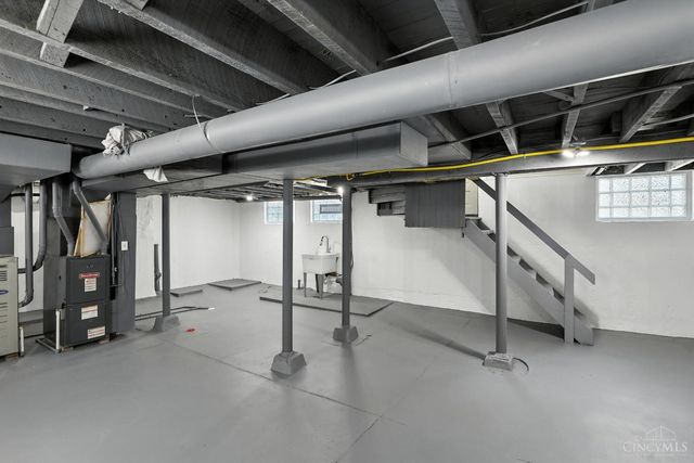 4131 Thirty Second Avenue, Cincinnati, OH 45209