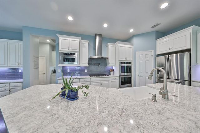 5112 COASTAL SCENE DRIVE, Apollo Beach, FL 33572