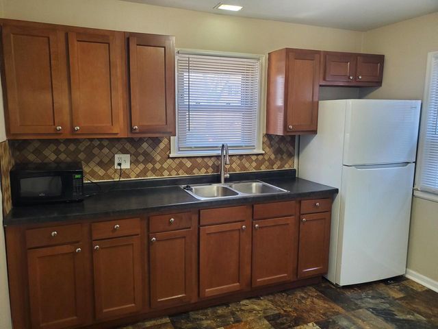 4623 N 38th STREET, Milwaukee, WI 53209