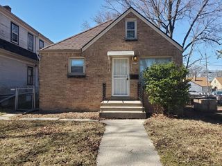 4623 N 38th STREET, Milwaukee, WI 53209