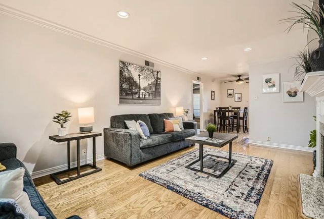 5226 Fleetwood oaks Avenue 115, Dallas, TX 75235