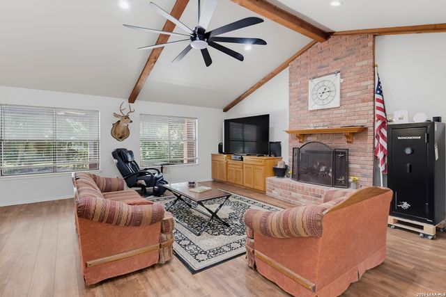 1223 Old Homestead, Seguin, TX 78155