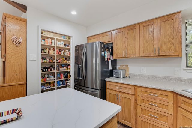 1223 Old Homestead, Seguin, TX 78155