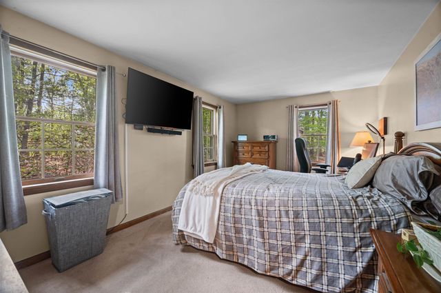 4 Deer Ridge Lane, Kittery, ME 03904