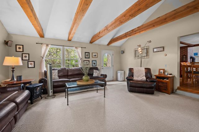 4 Deer Ridge Lane, Kittery, ME 03904
