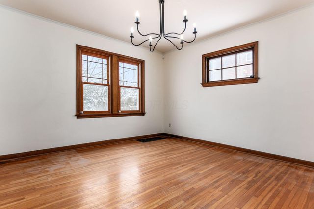 51 E Schreyer Place, Columbus, OH 43214