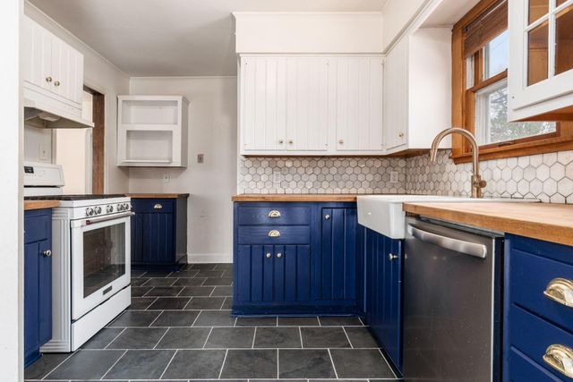 51 E Schreyer Place, Columbus, OH 43214