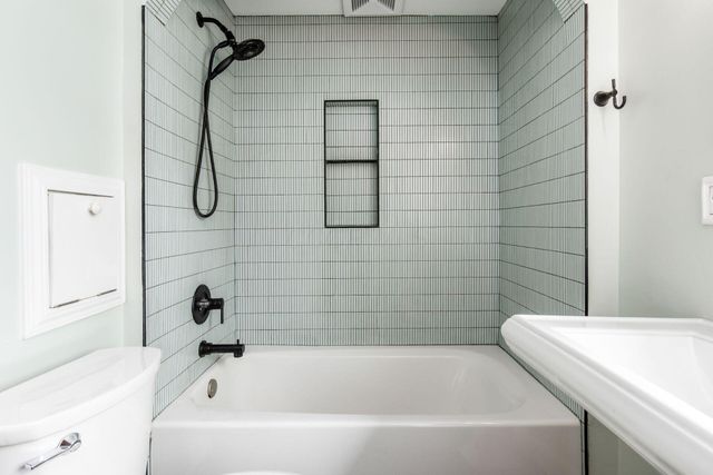 51 E Schreyer Place, Columbus, OH 43214