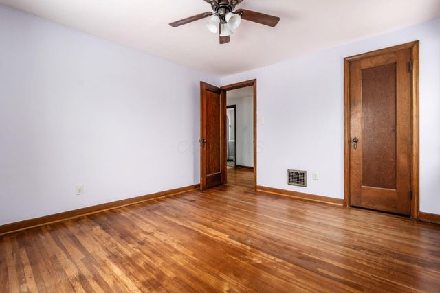 51 E Schreyer Place, Columbus, OH 43214