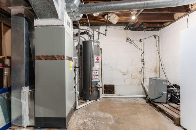 51 E Schreyer Place, Columbus, OH 43214