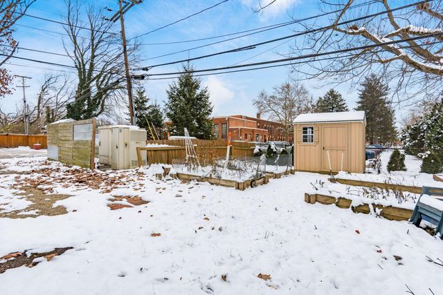 51 E Schreyer Place, Columbus, OH 43214