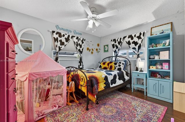 2691 SW 11th Pl, Deerfield Beach, FL 33442