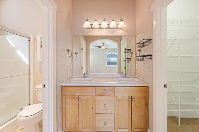 2221 NE Indigo Lane, Bend, OR 97701