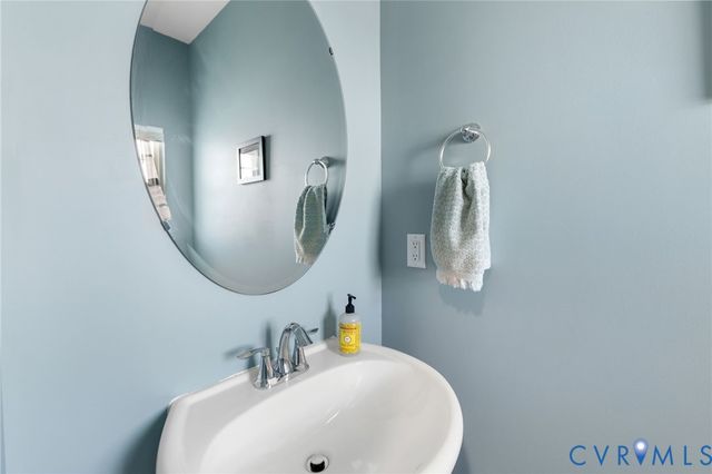 17620 Marymere Ct, Moseley, VA 23120