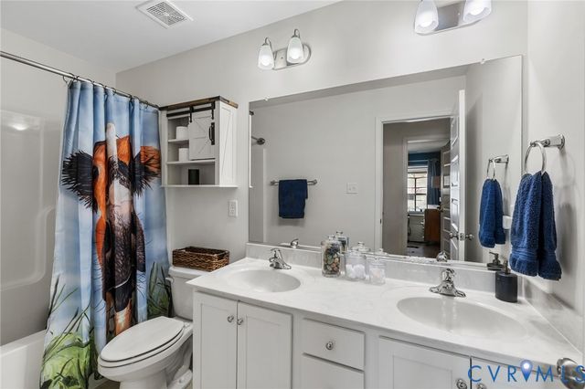 17620 Marymere Ct, Moseley, VA 23120