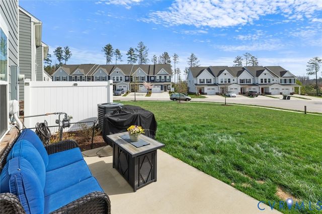 17620 Marymere Ct, Moseley, VA 23120