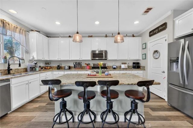 31247 Pinon Pine, Winchester, CA 92596