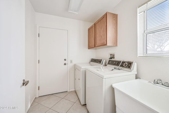 21614 N 139TH Drive, Sun City West, AZ 85375