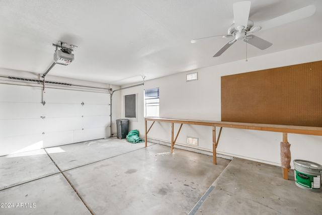 21614 N 139TH Drive, Sun City West, AZ 85375