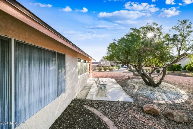 21614 N 139TH Drive, Sun City West, AZ 85375