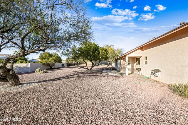 21614 N 139TH Drive, Sun City West, AZ 85375