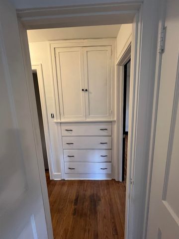 3922 E Willow St, Wichita, KS 67218