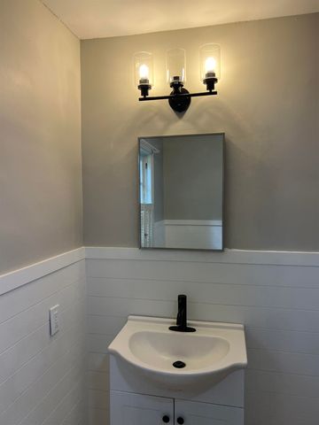 3922 E Willow St, Wichita, KS 67218