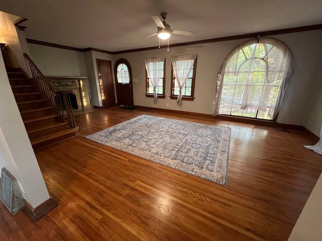 3922 E Willow St, Wichita, KS 67218