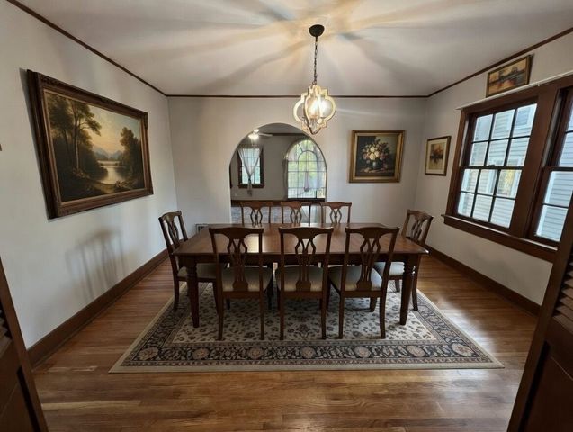 3922 E Willow St, Wichita, KS 67218