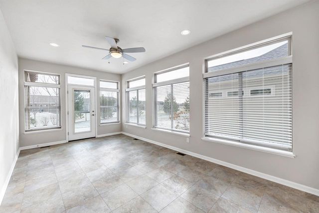 210 N BEDFORD ROAD, Green Bay, WI 54311