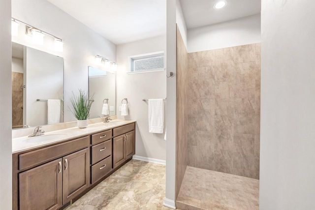 210 N BEDFORD ROAD, Green Bay, WI 54311