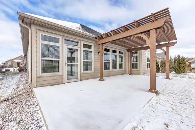 210 N BEDFORD ROAD, Green Bay, WI 54311