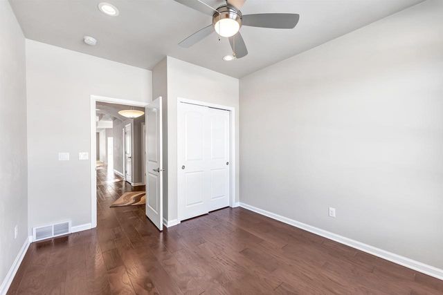 210 N BEDFORD ROAD, Green Bay, WI 54311