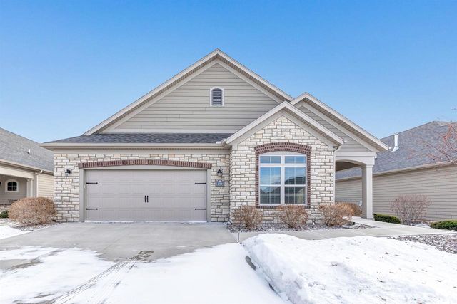 210 N BEDFORD ROAD, Green Bay, WI 54311