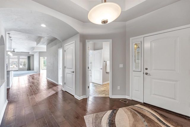 210 N BEDFORD ROAD, Green Bay, WI 54311