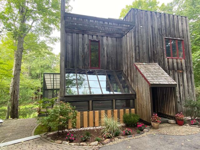 126 Hall Road, Barrington, NH 03825