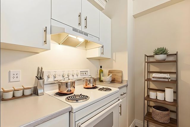 534 Beacon 301, Boston, MA 02215