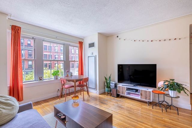 534 Beacon 301, Boston, MA 02215
