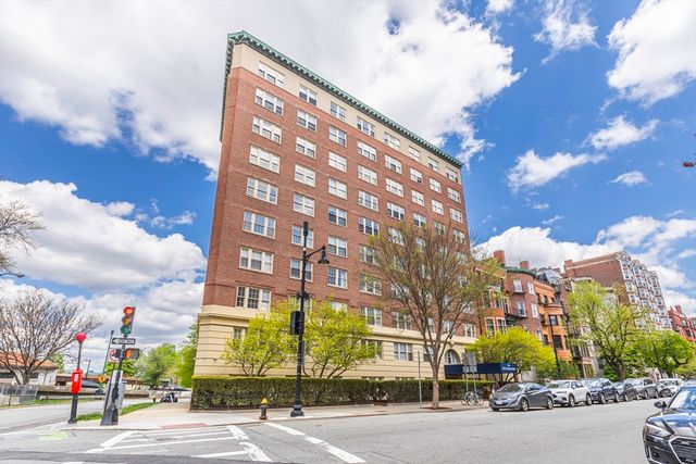 534 Beacon 301, Boston, MA 02215